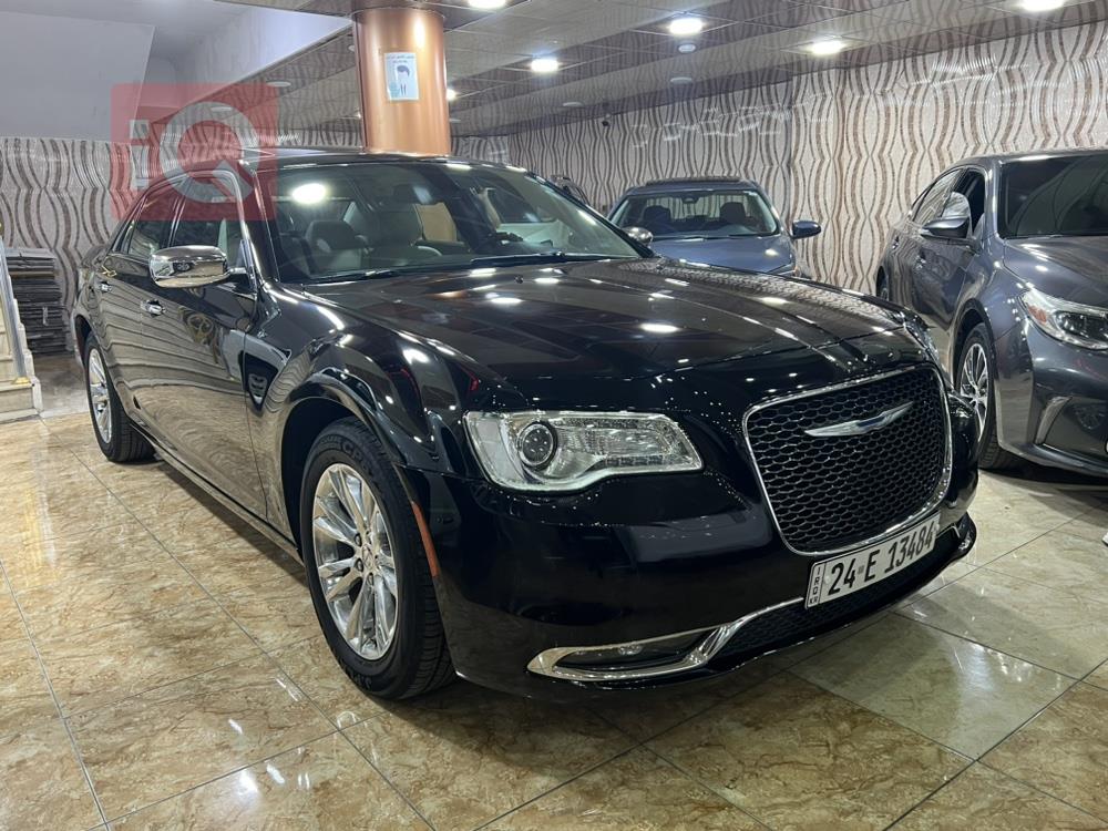 کرایسلەر 300